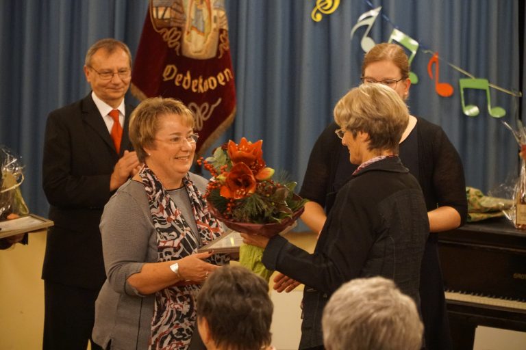 Cäcilienfest mit Ehrungen in Oedekoven Kirchenchor St. Cäcilia Oedekoven